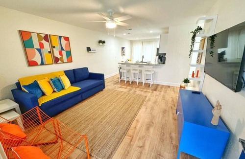 Port Orange House | NEW Gorgeous Sunshine-Up 6 Guests-Private Backyard