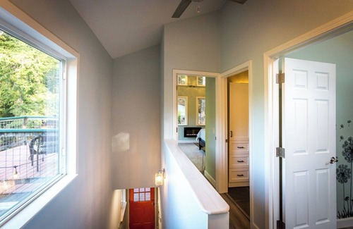 Guerneville House | NEW Gurneville Backyard Oasis + Spa + Firepit + Dog Friendly + Wi-Fi