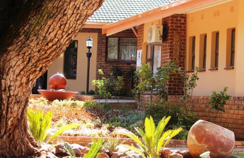 Newcastle House | New Haven Guest House (Pty) Ltd