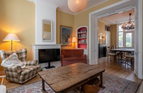 Domburg House | NEW Hello Zeeland - Vakantiehuis Markt 10
