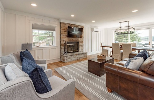 Paradise Point House | New! Hidden Treasure at Paradise Point: Lakefront Dock Slip!