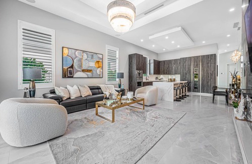 Naples Park House | New high end luxury home located in Naples Park! A true taste of upscale living!