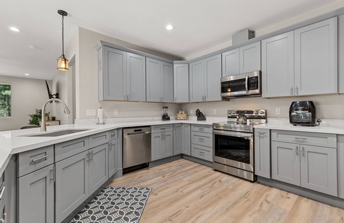 Parks House | New Home in the Pines – Minutes to Flagstaff & Grand Canyon Adventures!