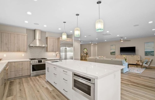 Princeville House | New Home!+Napali Views+Pool/spa+Cold plunge+Sauna