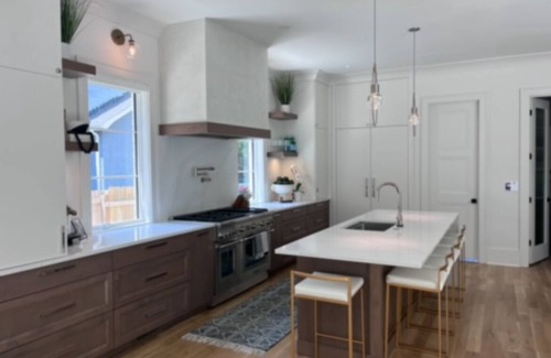 Chantilly House | New Home w/pool & hot tub minutes from downtown
