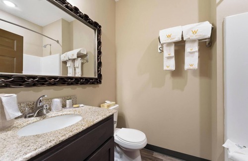 West Yellowstone Hotel | New hotels rooms in west Yellowstone