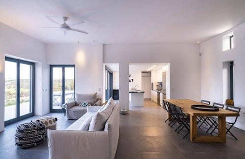 Paros Villa | New Idyllic private luxury villa for large group/families. Ultimate relaxation!