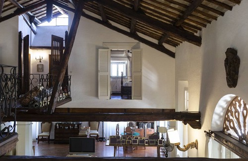 Santa Marinella Villa | NEW! Il Castelletto, Idyllic Beach Villa, commute from Rome, pool, walk to beach train station