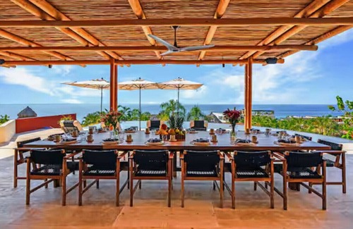 La Cruz de Huanacaxtle Villa | `New listing` Luxurious staffed villa in gated community