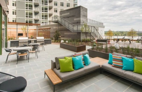 Navy Yard Apartment | NEW Listing 1-bedroom in Washington, DC, Riverfront
