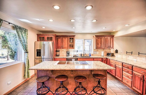 Leadville House | New Listing! 4BR - Hot Tub - Pets OK!
