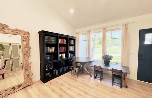 Georgetown House | NEW LISTING! A brand new luxury home -- just 3 minutes from Notre Dame
