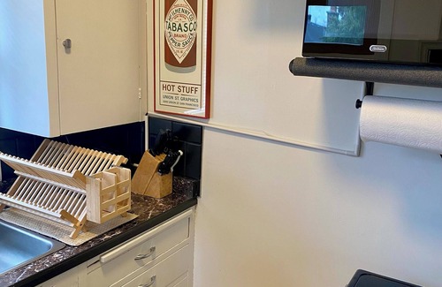 The Dalles Apartment | NEW Listing-AirBNB SuperHost-Private Apartment Oasis