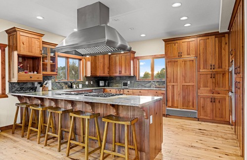 Panguitch Cabin | New Listing! Bryce Luxury Lodge