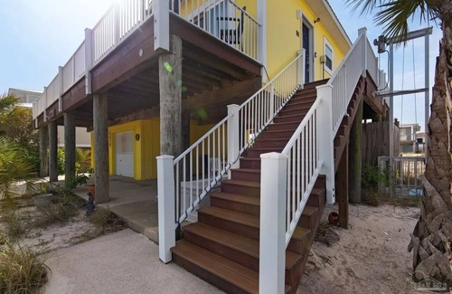 Navarre Beach House | New Listing! Cozy Beach Cottage with Stunning Water Views!