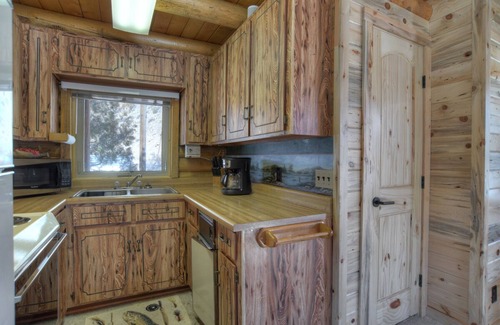 Rio Vista Estates House | New Listing! Cozy Cabin - 1,000 feet Rio Grande River Access/Fish/Golf/Ski