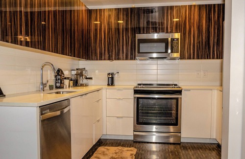 Golden Triangle Condo | New Listing! Denver Condo | Pool Table