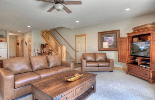 South Fork House | New Listing! Discount Golf Privileges - 20 Mins to Wolf Creek Ski