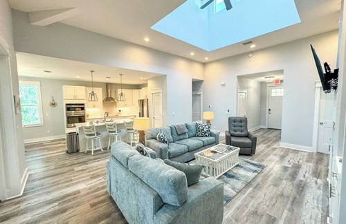 Alligator Point House | New Listing! Fiddlers By The Bay 3BR/2BA home with dock on the bay