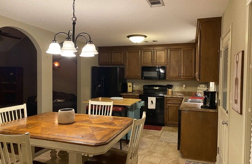 Houston County House | NEW LISTING - GREAT LOCATION! 3Br/2Ba