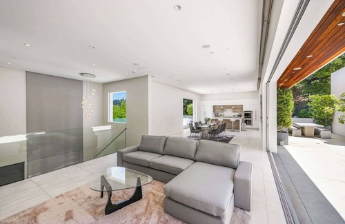 Sherman Oaks House | New Listing! Mountainside Manor by Colby & Conrad