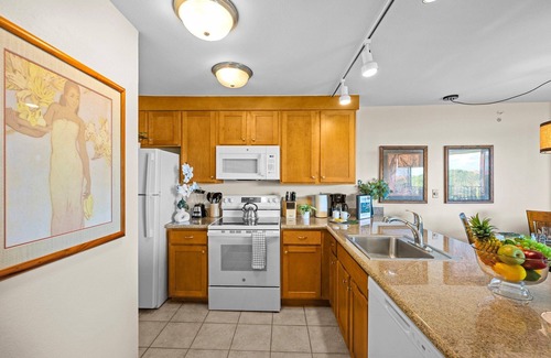 Honokowai Condo | New Listing! Paradise found, Sea views, lush vibes