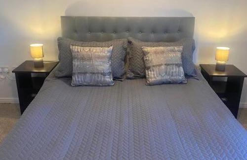 Colchester Apartment | New Listing! Smart One Bed Apartment