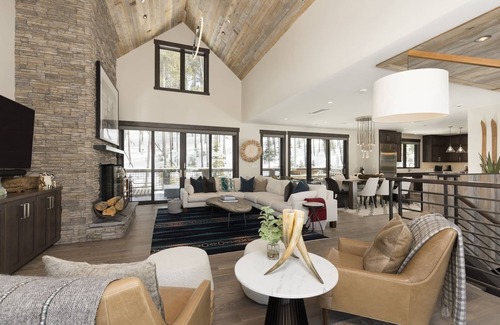 Spanish Peaks Cabin | New Listing! Spanish Peaks Ski-in/Ski-out Cabin with Hot Tub, Fireplace, Heated Garage and Grill!