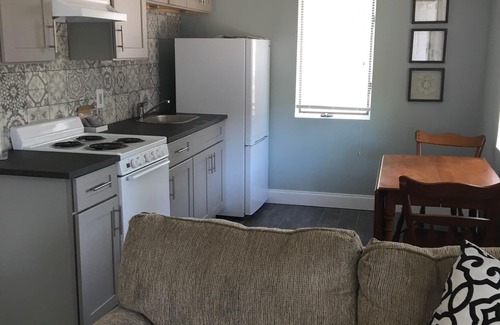 Wildwood Cottage | New Listing! Style Meets the Sea 1st floor living, 2 3br 1 ba