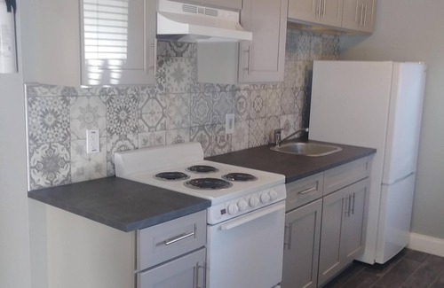 Wildwood Cottage | New Listing! Style Meets the Sea 1st floor living, 2 3br 1 ba