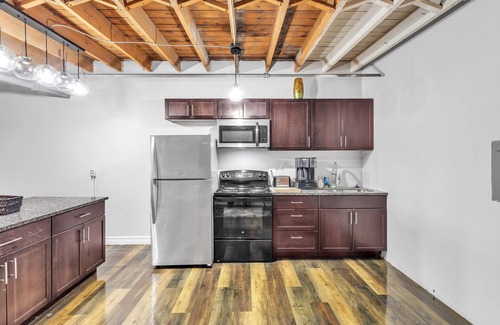 Detroit Apartment | NEW LISTING! Stylish Chic Retreat at Lafayette Lofts by RedAwning