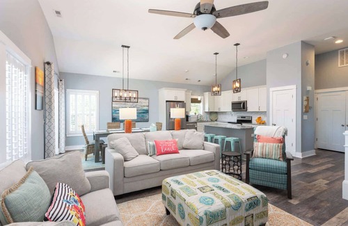 Monteray Shores House | New Listing! Updated Beach Cottage&Community Perks