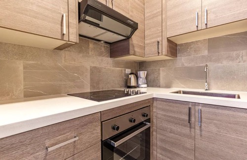 Rancho Condo | New ! Location Location