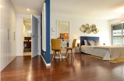 Parque das Nacoes Apartment | New loft with swimming pool at Parque das Nações!