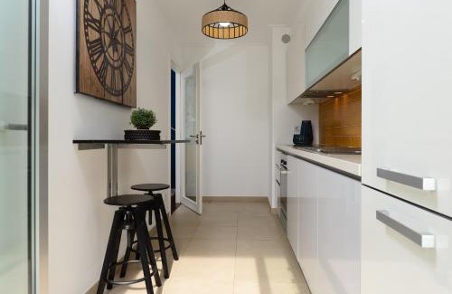 Parque das Nacoes Apartment | New loft with swimming pool at Parque das Nações!