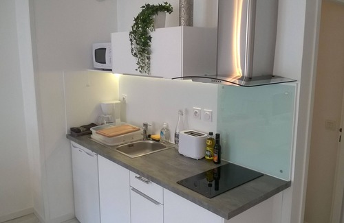 Saint-Medard-en-Jalles Apartment | NEW! Lovely new T2 between Bordeaux, the sea and the vineyards!