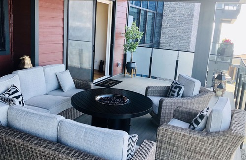 McKinley Condo | *NEW* Luxe Lakeview at McKinley Beach, Kelowna, BC