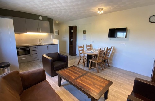 Serooskerke House | New! Luxurious four person holiday home in Serooskerke near Veerle in a quiet area.