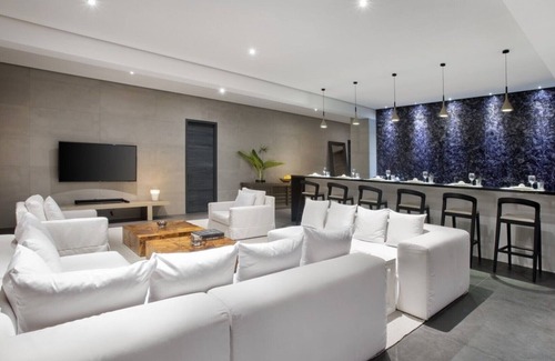 Springfield Villa | New Luxury 5 Bedroom Beach Front Villa located on the east coast of Barbados