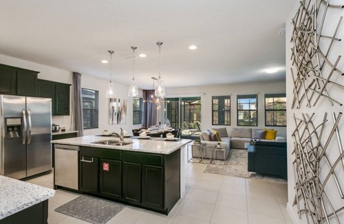Sunridge Woods Villa | New Luxury 6 Bedroom 4.Bath Solterra Home With Spa On Solterra Resort With High End Furnishings