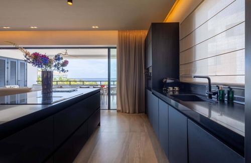 Sint Michiel Apartment | NEW Luxury Ocean View Stay at The Shore Blue Bay