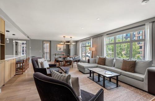 Snowmass Village Apartment | New! Luxury Resort Penthouse - Stunning 3 Bedroom