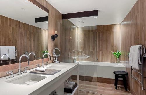Snowmass Village Apartment | New! Luxury Resort Penthouse - Stunning 3 Bedroom