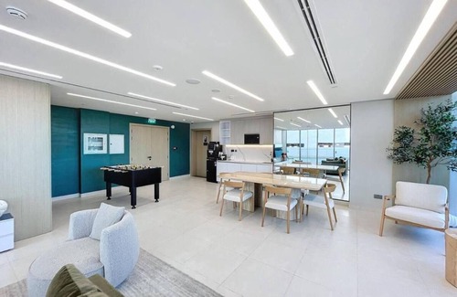 Discovery Gardens Apartment | New Luxury Studio near Marina-4min walk from Metro