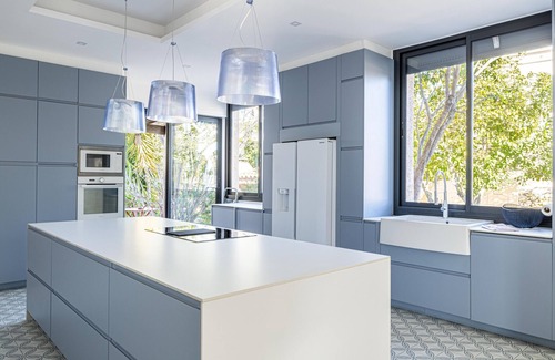 Riou - Petit Juas - Av de Grasse Villa | New! Luxury villa near Cannes center