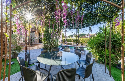 Riou - Petit Juas - Av de Grasse Villa | New! Luxury villa near Cannes center