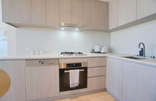 Adelaide Central Business District Apartment | New & Modern 2BR Apartment in Rundle Mall - Adelaide CBD