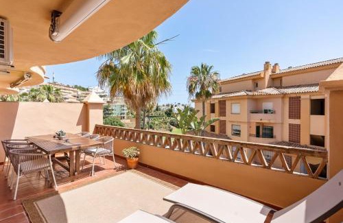 Mijas Apartment | New modern apartment, 2BR, pool, Flores del Golf
