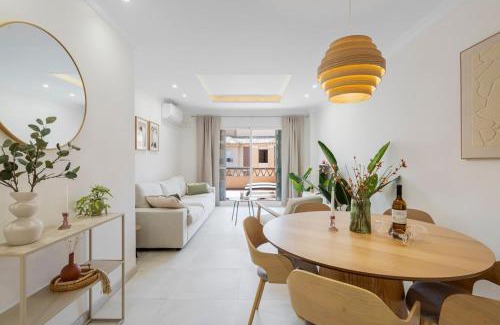 Mijas Apartment | New modern apartment, 2BR, pool, Flores del Golf