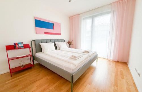 Zizkov Apartment | New Modern Apartment in Center with Terrace and Parking